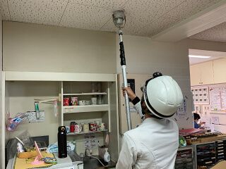自動火災報知設備工事の現場写真